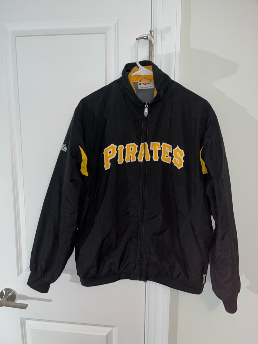 Majestic Pittsburgh Pirates Sewn MLB Baseball Thermabase batting pitchers jacket